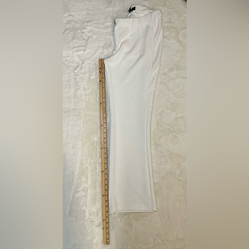 Elegant White Trousers - Picture 5 of 6